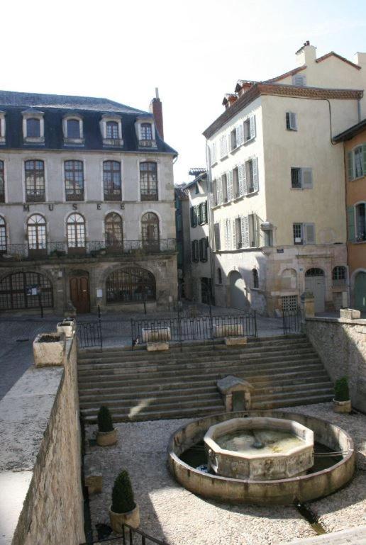 Au Temps D'Antan Lägenhet Villefranche-de-Rouergue Exteriör bild